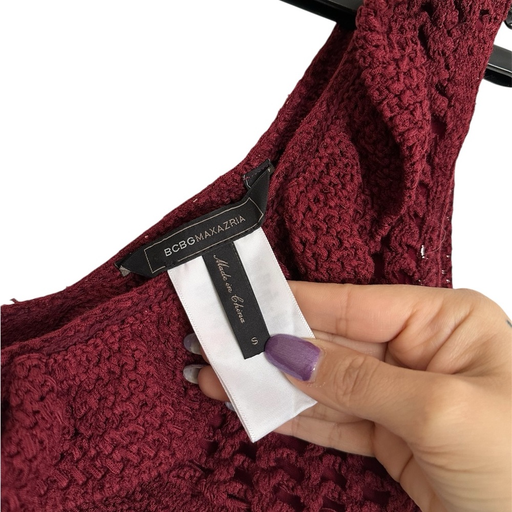 BCBGMaxAzria Wine Red Crochet Crop Top Size S - Picture 7 of 8